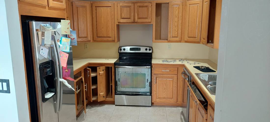 Old oak kitchen before remodel