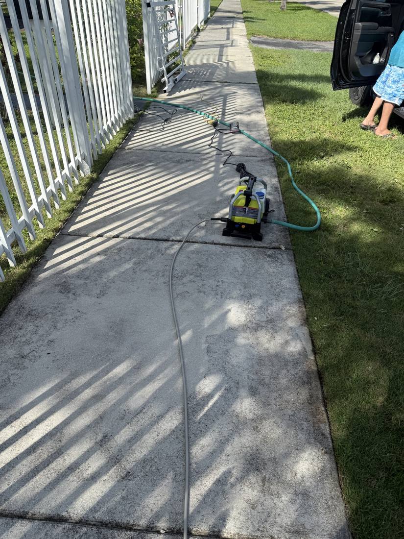 Dirty sidewalk before cleaning